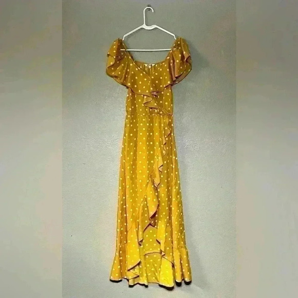 Blush - Long Dress Size Small yellow poke dots ruffles - Picture 9 of 9